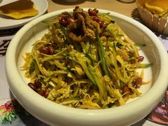-关东小磨东北菜(上海长风大悦城店)