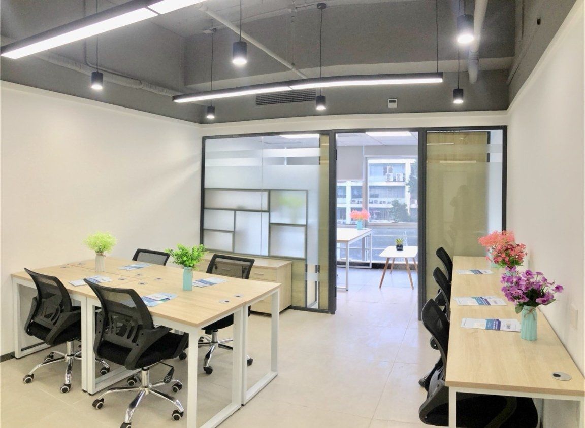 电商创业小工作室,可办公放货,拎包即可办公无