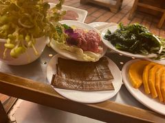-山城年华老火锅(玉林店)