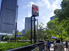 -东方体育中心(地铁站)