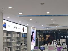 -荣耀授权专卖店(黄浦浙江中路店)