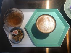 -茶是一枝花泡茶店