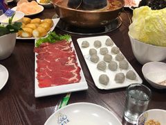 -楼外楼大刀肉传统火锅居(幸福街店)