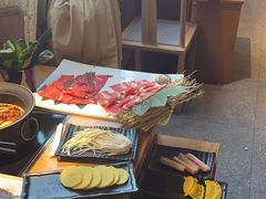 -呷哺呷哺(凯旋广场店)