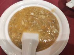 蟹粉鱼翅-梅龙镇酒家(南京西路总店)