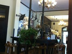 iphone_upload_pic-良友书坊(安徽路店)