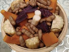 五谷丰登-巴特餐饮6加1音乐餐吧·新疆菜