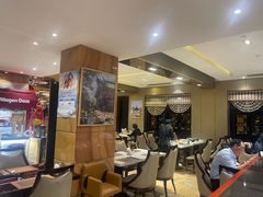 -上海皇廷花园酒店·西餐厅·自助餐
