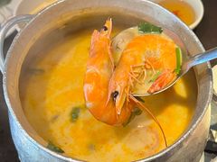 -大头虾越式风味餐厅(光明广场店)