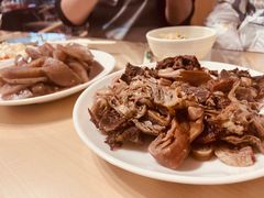 -闫家驴肉老店(华电一校店)