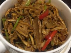 干锅皖南毛笋-五观堂素食(新华路店)