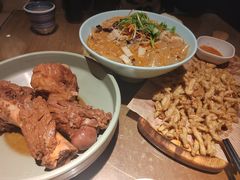 -95号酱骨·一块豆腐(展春园西路店)