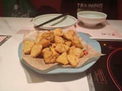 -黄记煌三汁焖锅(新佳丽江汉路店)