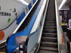 -苏宁易购超级旗舰店(萧山店)