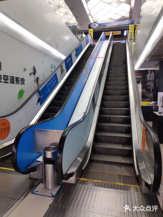 苏宁易购超级旗舰店(萧山店)图片