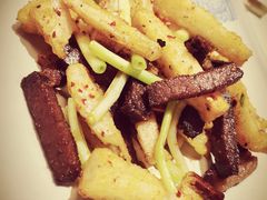 牛干巴炒藕条-云海肴·云南小炒·汽锅鸡(天津国金汇店)