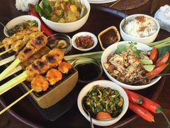 -DiAtas by Art Cafe Bumbu Bali