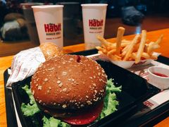 -The Habit Burger Grill 哈比特汉堡(复兴soho店)