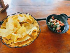 餐前玉米片-Pistolera Mexican Cantina女枪手墨西哥餐厅(碧云路店)