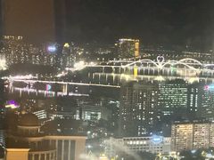 -世贸旋转自助餐厅(360°高空观景店)