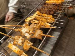 -破瓦寒窑·地摊烤羊排