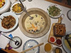 -云尊府云南菜·蒸汽石锅鱼(五棵松华熙店)
