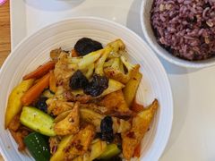 -轻蔬不用等·素食(江苏路店)