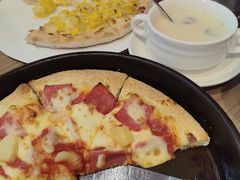 -必胜客(上海华谊新所店)