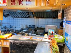 自助取餐区-呷佬·长沙手工米粉(金沙江路店)