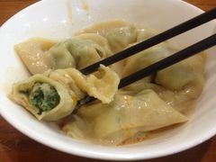 拌馄饨-潘国仙耳光馄饨(黄家阙路店)