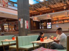 -阿瓦山寨·湘菜现炒·剁椒鱼头王(咸阳总店)