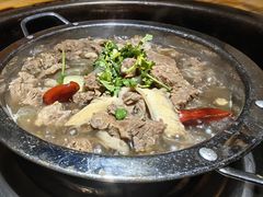 -大众跷脚牛肉馆·非遗传承单位(峨眉山店)