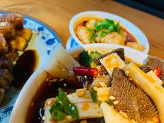 -炉小二铜锅牛蛙•川湘菜(三里屯店)