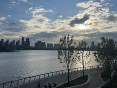 -灞河西岸滨河公园