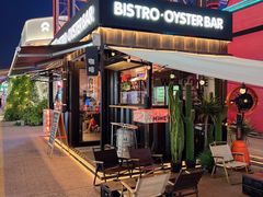 -HIHE Bistro·Oyster Bar(华熙live店)