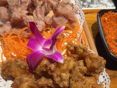 -老牌坊云南鱼豆花火锅(哈西万达店)