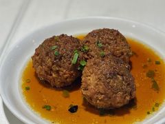 蛋黄狮子头-金春禧·鲁菜海鲜(延吉路万达店)