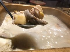 尚尚仙胡椒猪肚鸡锅-尚尚仙·酸汤猪手·猪肚鸡火锅(华联万柳购物中心店)