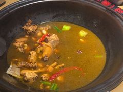 -万里闯关东铁锅炖菜馆(高新旗舰店)