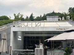 -UNI UNI(环亚凯瑟琳店)