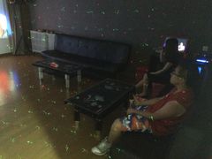 大猫儿轰趴馆-大猫儿轰趴·团建·年会聚会(朝外店)