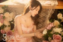 -onlygirl摄影美学馆高端定制(江滩店)