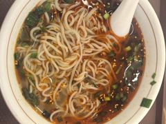 -伊京轩兰州牛肉面(闹市口店)