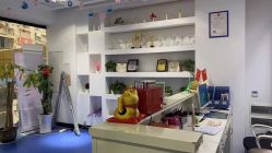 -蕾特恩专业祛痘