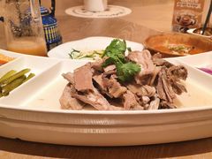-耶里夏丽·丝路国际·新疆餐厅(浦东区东方路店)