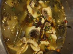 无骨酸菜鱼-鱼醉无骨鱼·中山脆肉鲩(荔湾路店)