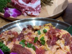 -青瓦餐厅·生鱼片·韩园烤肉(西塔店)