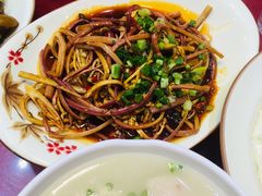 -易老妈蹄花.特色川菜(人民公园总店)