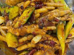 干锅姜辣凤爪-江城燕子大排档(江汉路步行街店)