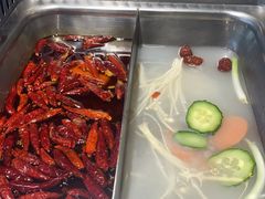 -大斌家串串火锅(德思勤店)